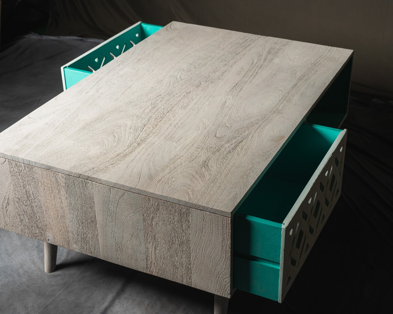 Mango Wood Sandblasted Coffee Table – CNC Intricacy & Timeless Style