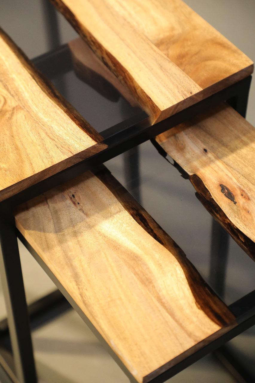 Acacia Wood Epoxy River Table – Contemporary Elegance