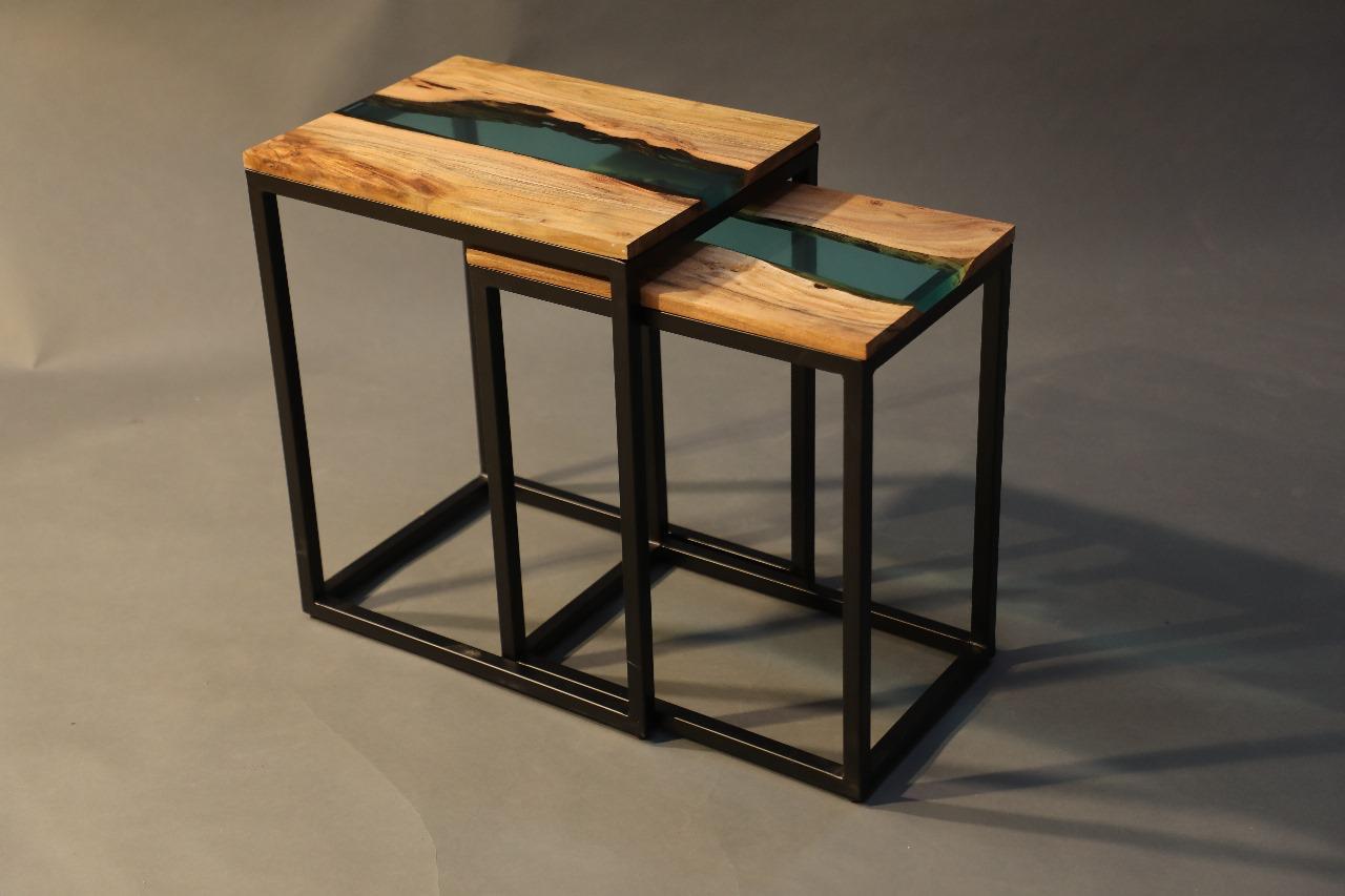 Acacia Wood Epoxy River Table – Contemporary Elegance